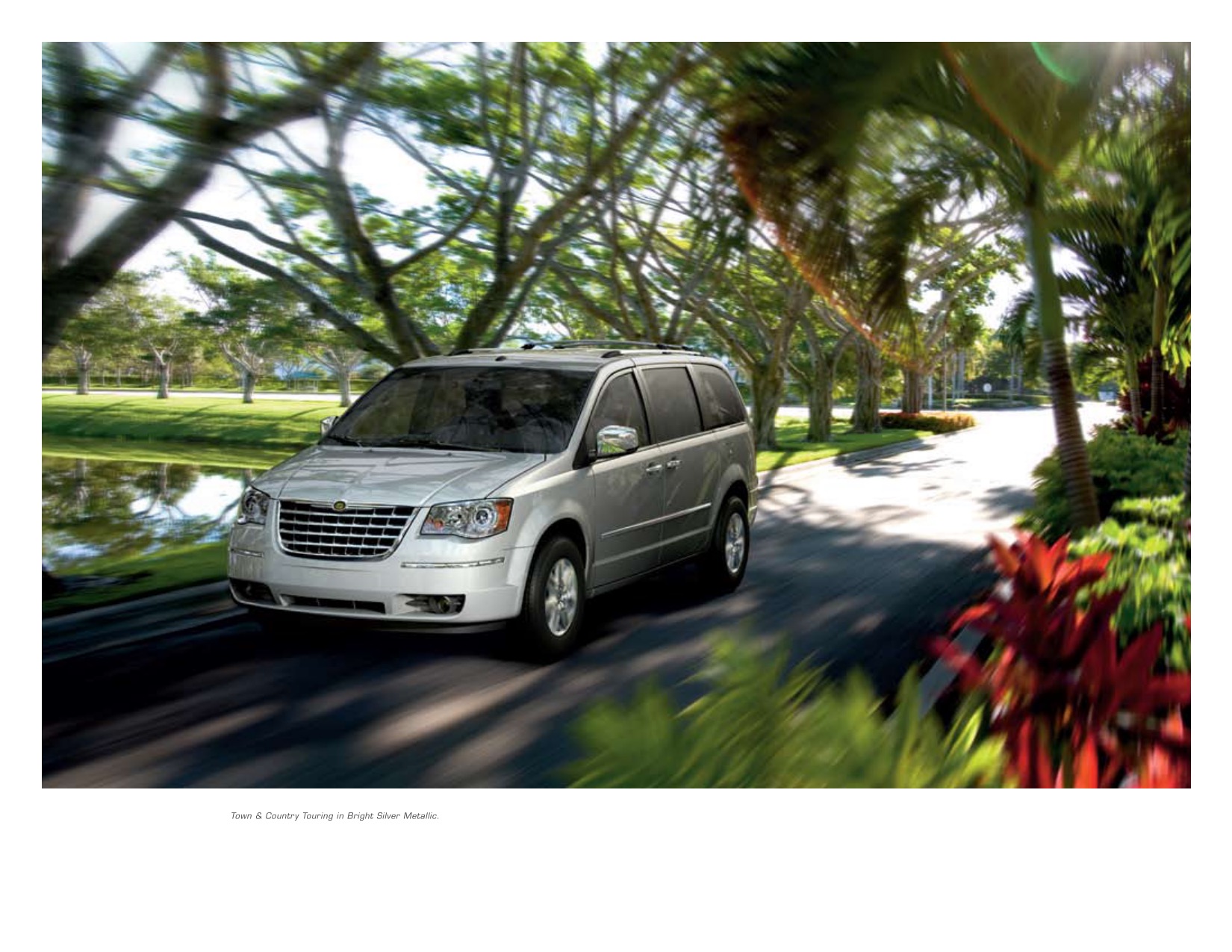 2009 Chrysler Town & Country Brochure Page 7